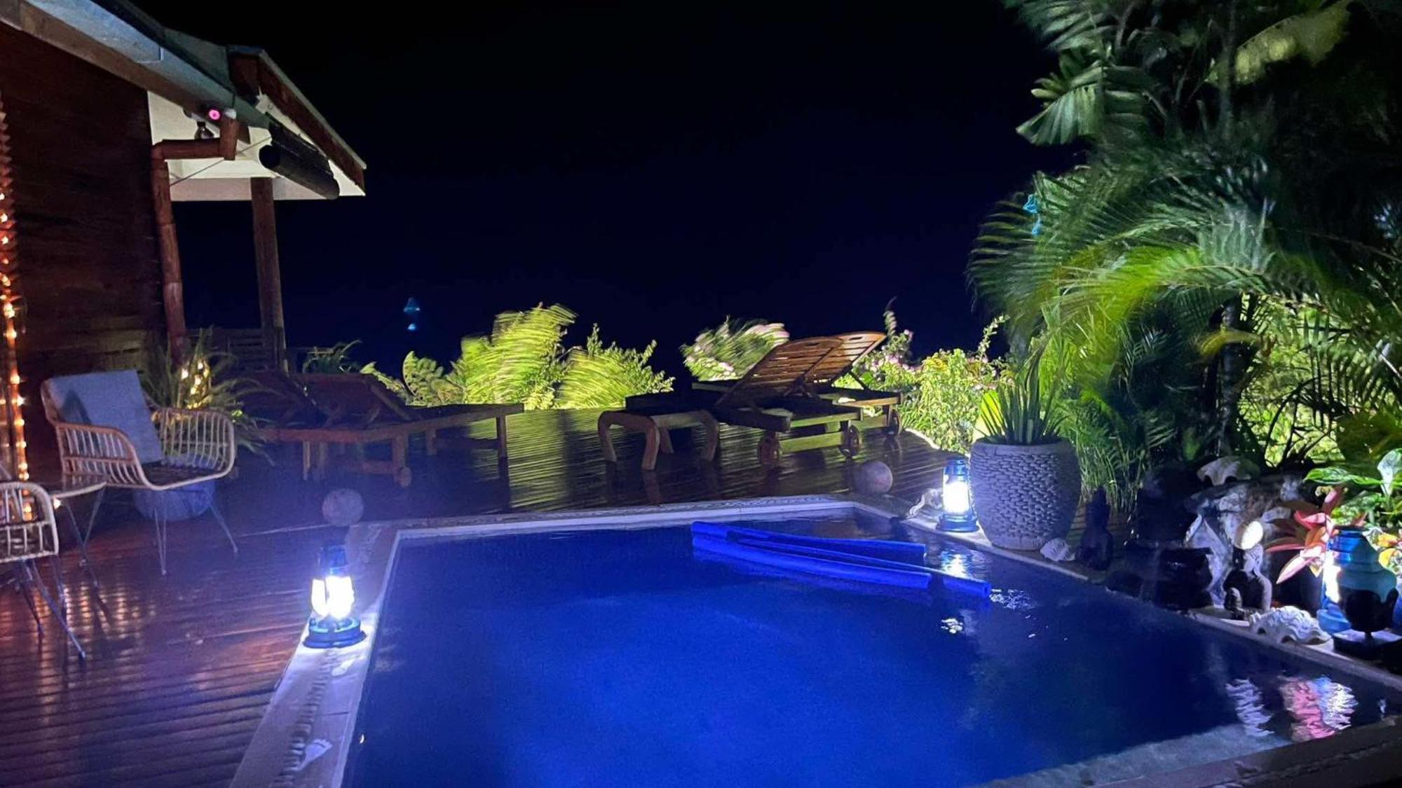 Naveria Heights Lodge Savusavu Dış mekan fotoğraf