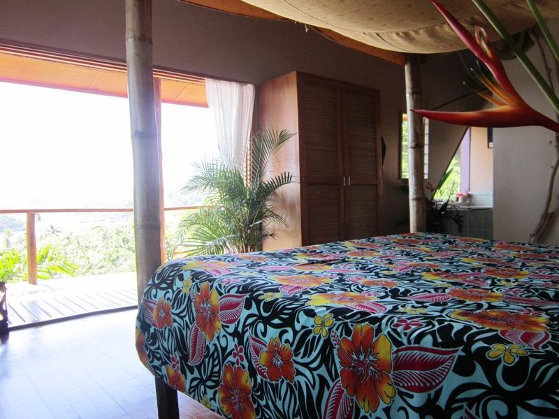 Naveria Heights Lodge Savusavu Dış mekan fotoğraf