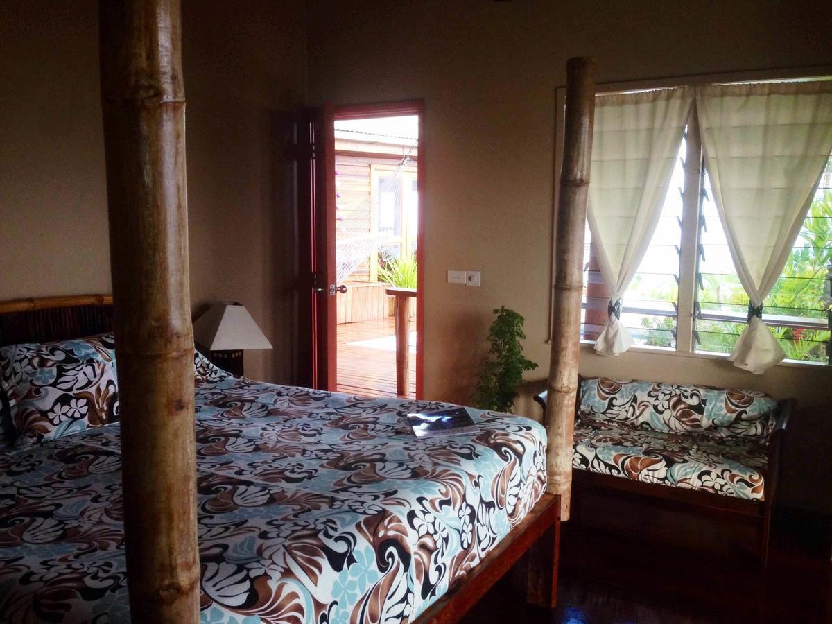Naveria Heights Lodge Savusavu Dış mekan fotoğraf