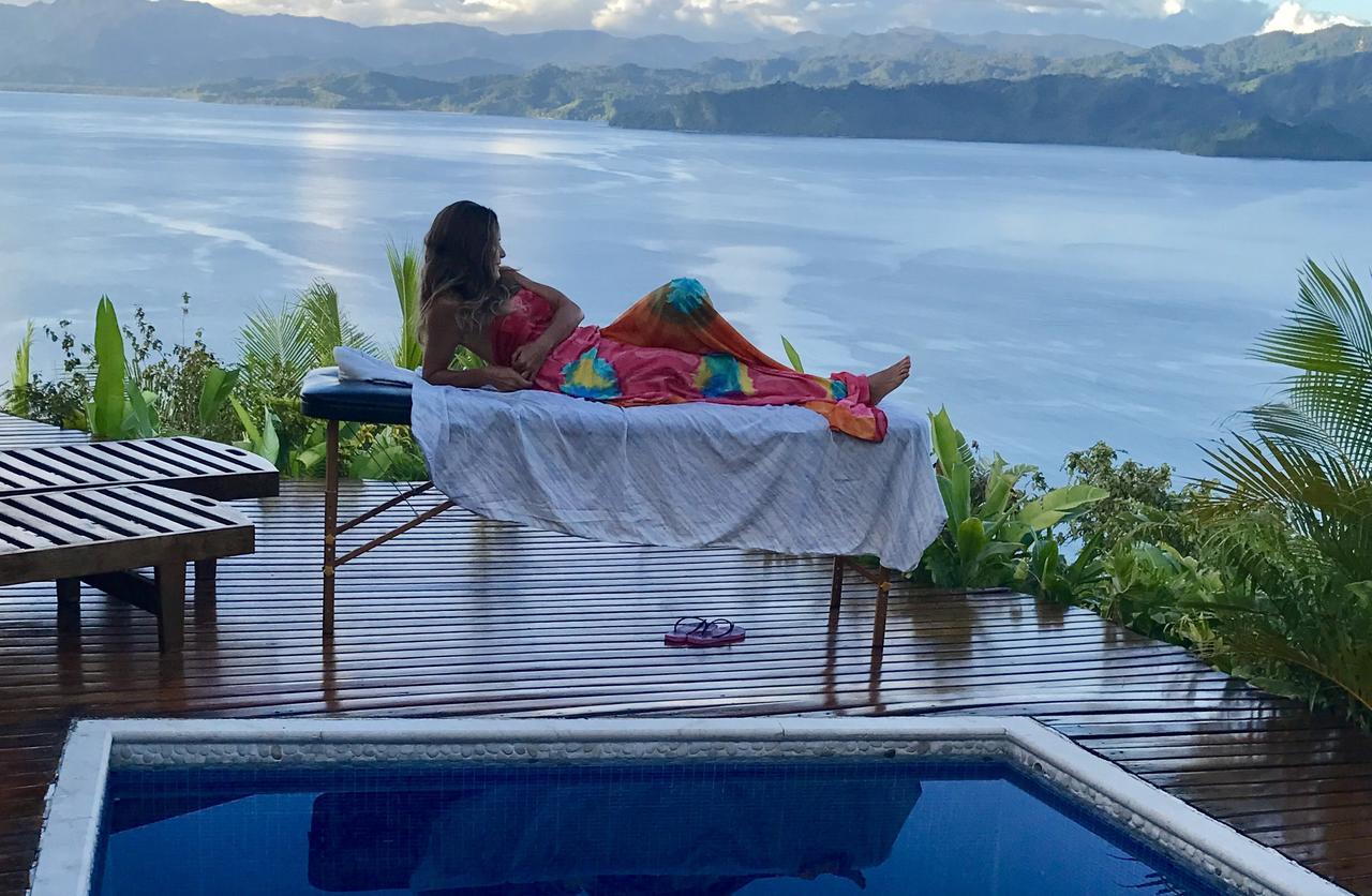 Naveria Heights Lodge Savusavu Dış mekan fotoğraf
